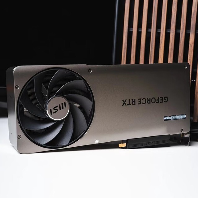 ޡ΢RTX 4070 TiԿ ܼ ǿ