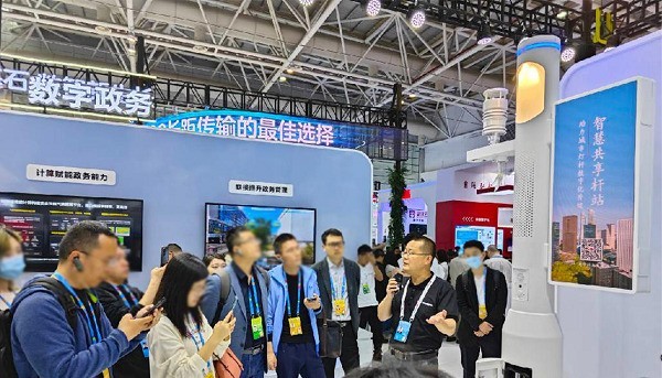 华为数字站点产品组合方案及感知网络体系 亮相第六届数字中国建设峰会