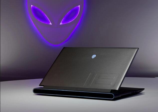 旗舰中的天花板 外星人18英寸游戏本配24核i9+RTX 4090 可塞入9TB硬盘 