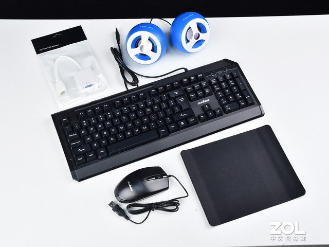 实测月销过万价格不到3000元的吃鸡主机