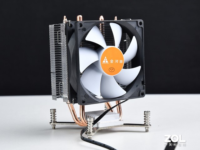 实测月销过万价格不到3000元的吃鸡主机