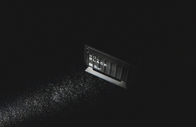 最具游戏范的移动固态硬盘是何体验?WD_BLACK D30上手实测