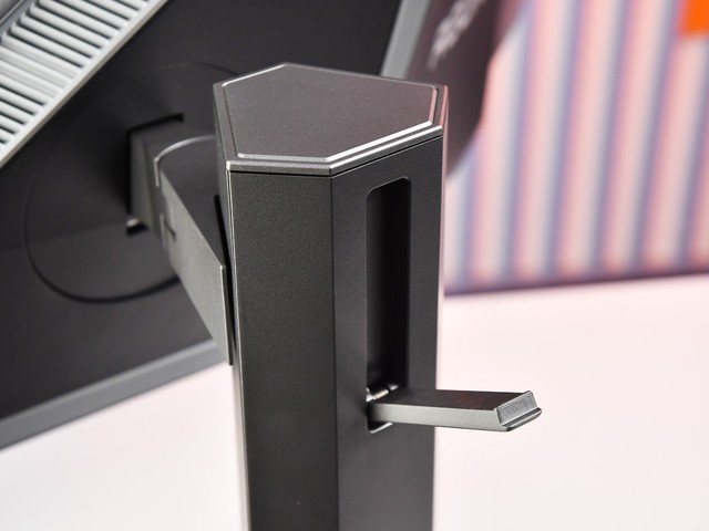 AGON AG456UCZDͼͣþ续,