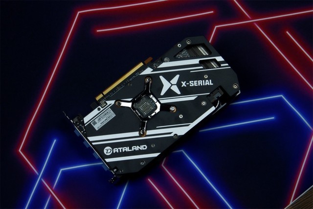 ֡Ϸ RX 6650 XT ս 
