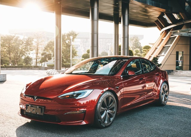研究：特斯拉電動汽車“刷屏”好萊塢，Model S 出鏡率最高