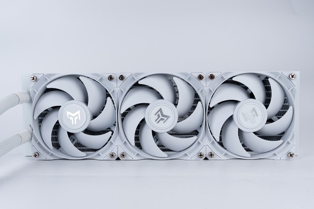 ׿һʽˮԿ! ӰRTX 4090 ʦAIO OC