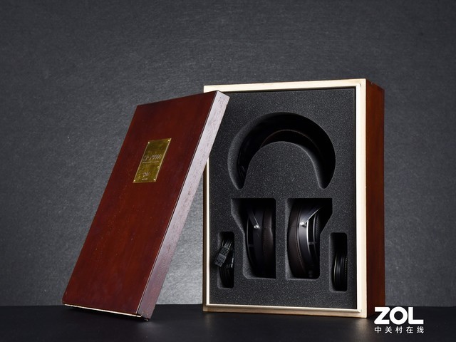STAX SR-X9000 近四万元的量产耳机新王 