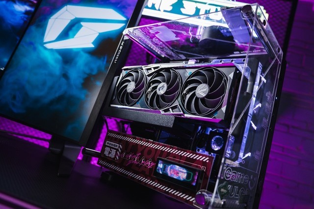 װiGame RTX 4090 DϷ&