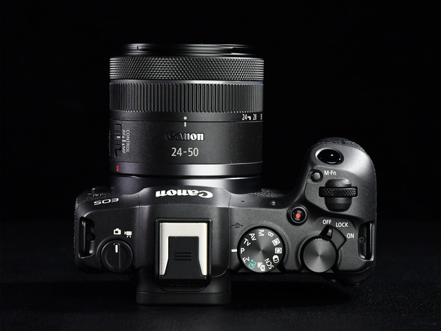 【有料评测】佳能EOS R8评测：10499元全能表现的入门级全画幅相机