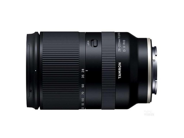  28-200mm f/2.8-5.6 Di III RXD