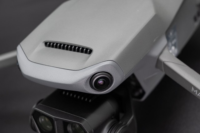 【有料评测】大疆Mavic 3 Pro评测：三摄系统4/3画幅哈苏相机旗舰无人机