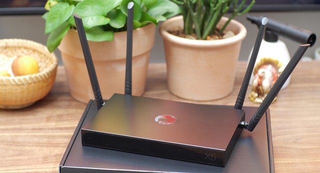WiFi 6 +企业级智能组网，蒲公英X5路由器玩法超多，性能超稳