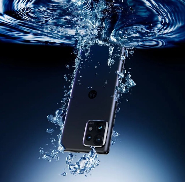 Ħ Edge 40 Pro Ⱦͼع⣬ѣĶĸо