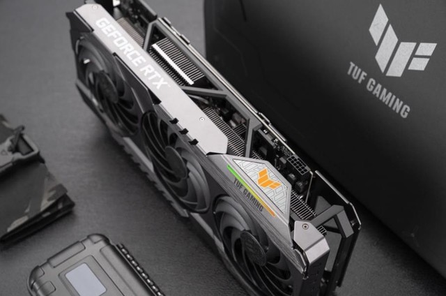 ٴ⹤ ǿʵ˶RTX 3090TiԿ 