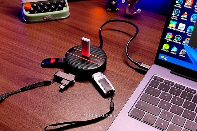 喜形于色的幻彩扩展：ORICO四合一USB扩展坞，长短AC两相宜