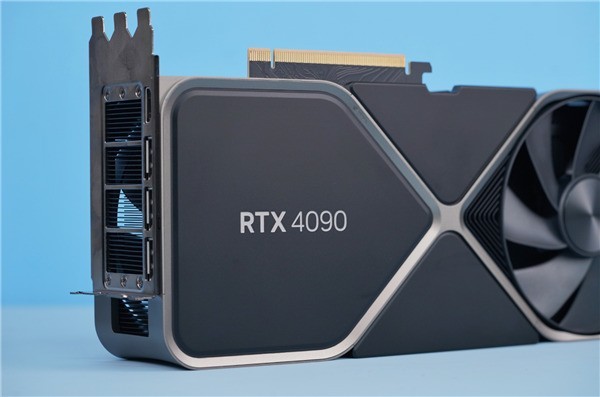 RTX4090D发布时间确定了 7天后就发