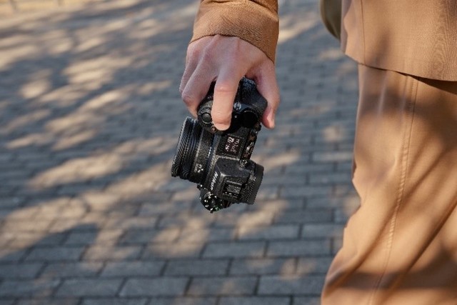 ῵Z˱Ƕͷ˶ Z 26mm f/2.8