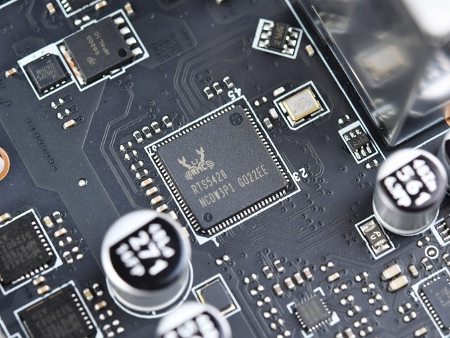 Ultraƽ̨Լ۱֮ѡ ΢B860MȻWIFIͼ