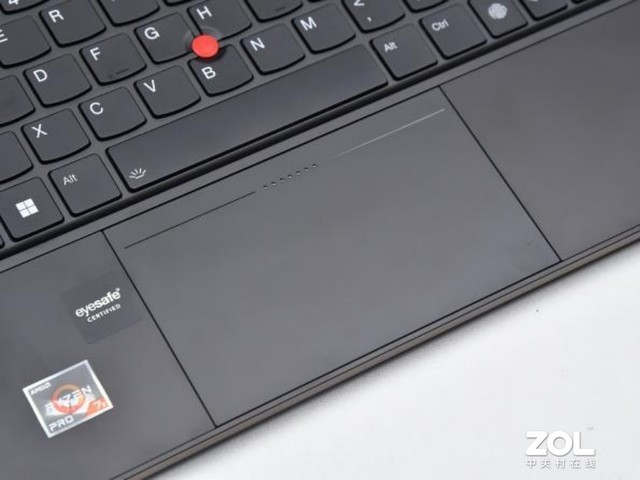 【有料评测】搭载深度定制版锐龙7 Pro 6860Z ThinkPad Z13商务本体验 