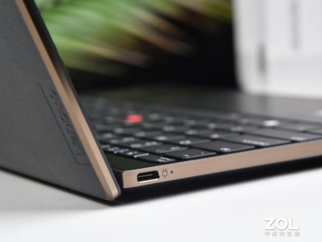 ⡿ȶư7 Pro 6860Z ThinkPad Z13 