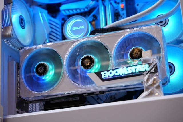 2KˢʾѴ RTX 4070 Tiжǿ