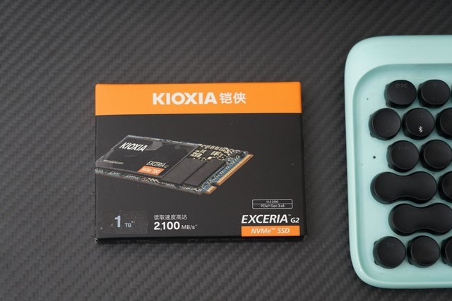ٶȲܹȶ2000MB/sEXCERIA G2 RC20 M2̬Ӳ̷