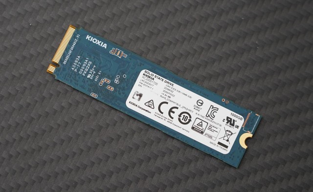 ٶȲܹȶ2000MB/sEXCERIA G2 RC20 M2̬Ӳ̷
