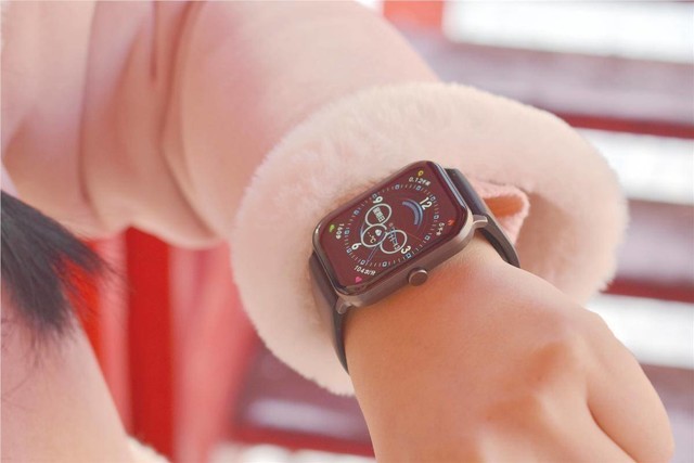 ǿôԪλֱQCY Watch