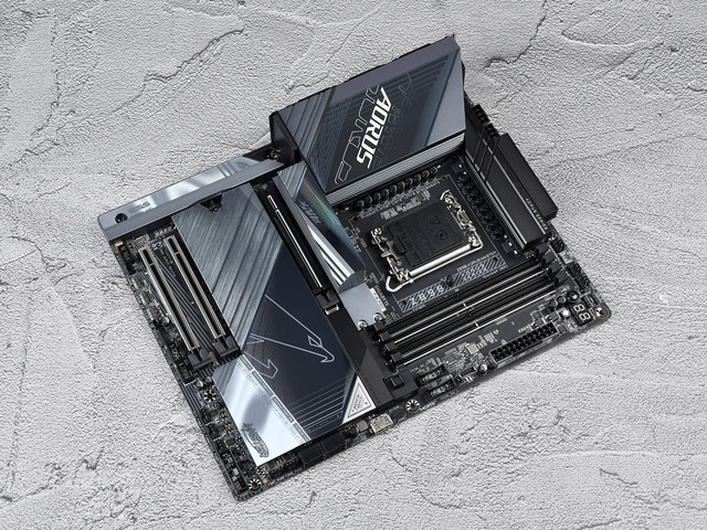 Ϯ Z890 AORUS MASTERͼ