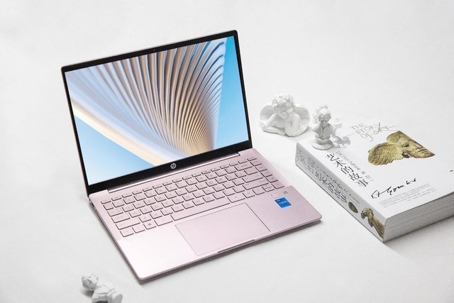 轻薄战斗力 惠普星14 Pro破圈稳坐C位凭什么