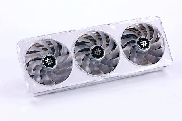 ܼ٣׽١ӰGeForce RTX 4070 SUPER OCԿ