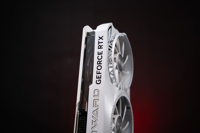 AIܳͷţ GeForce RTX 4070 SUPER Ǽ OC