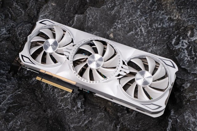 AIܳͷţ GeForce RTX 4070 SUPER Ǽ OC