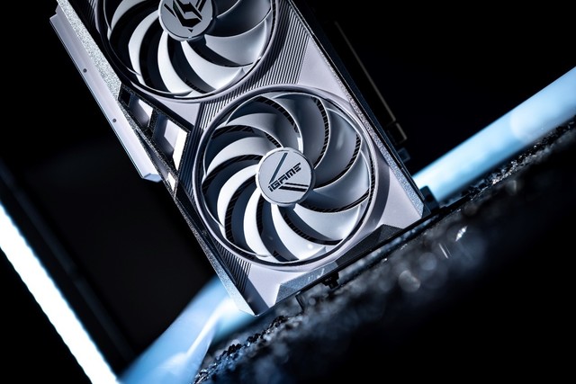 Ϸ&ߣiGame RTX 4070 SUPERϵԿʽ