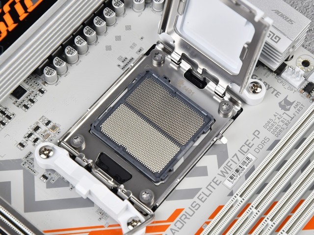 B850M AORUS ELITE WIFI7 ICE-Pͼ