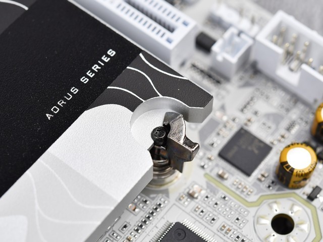 B850M AORUS ELITE WIFI7 ICE-Pͼ