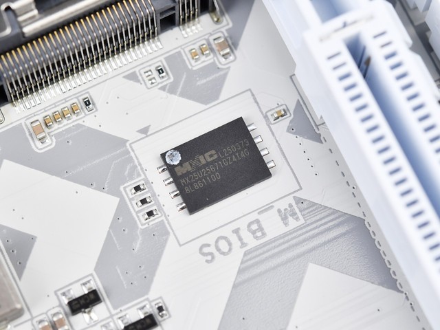 B850M AORUS ELITE WIFI7 ICE-Pͼ