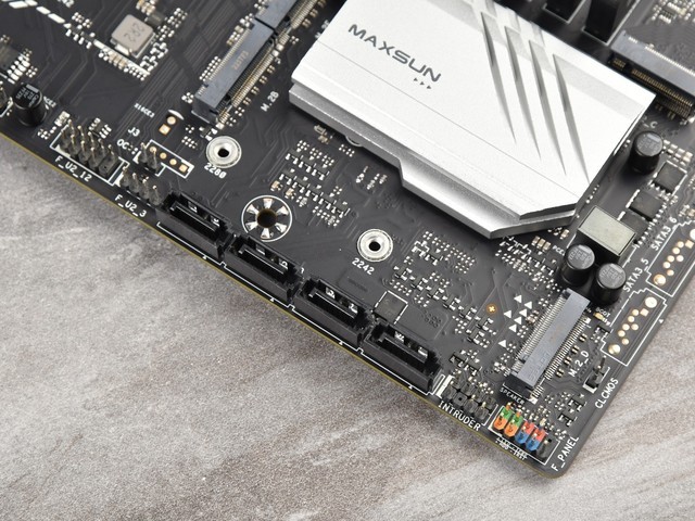 5个m2插槽铭瑄终结者z790m主板图赏