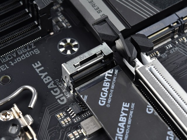 Z790Сͼ