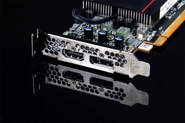 中高特效任玩1080P游戏 蓝宝石RX 6400开箱