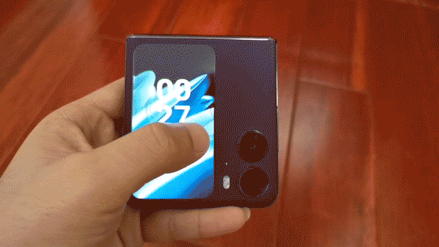 小屏也有大作为 OPPO Find N2 Flip任意窗体验 