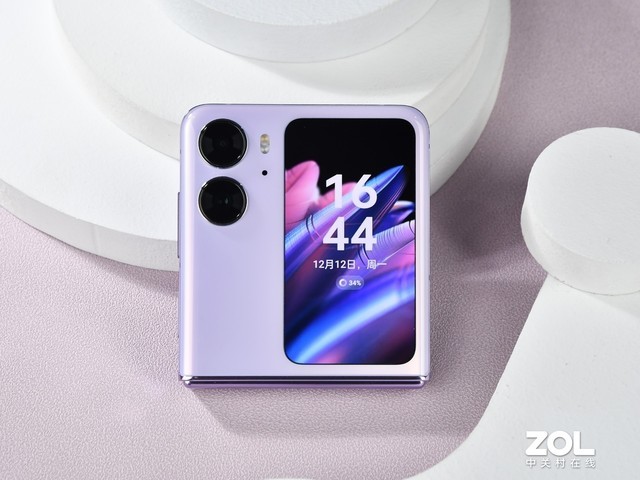 小屏也有大作为 OPPO Find N2 Flip任意窗体验 