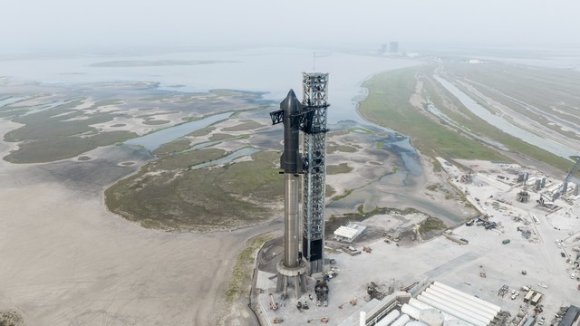 SpaceX近期首次试射星舰