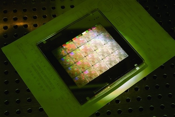 对标AMD、Intel 中国首个原生Chiplet小芯片标准发布