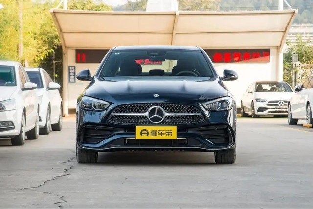 奔驰c级新车上市最低3332万元起