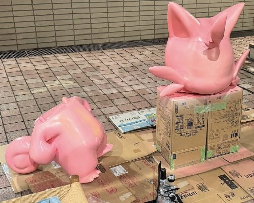 幻兽帕鲁捣蛋猫模型曝光工程师手工制作