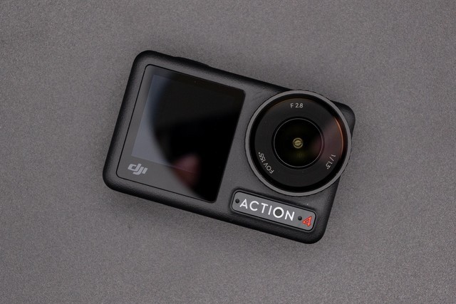 大疆Osmo Action 4运动相机评测：1/1.3英寸+18米裸机防水+耐低温长续航电池