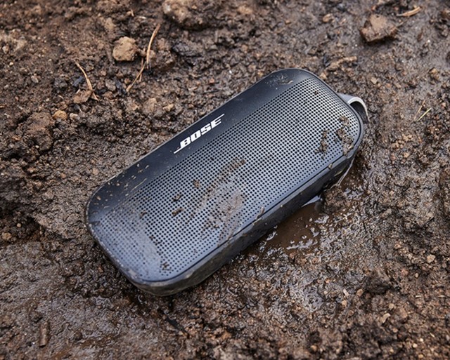 Ի Bose SoundLink Flex 1379Ԫ 