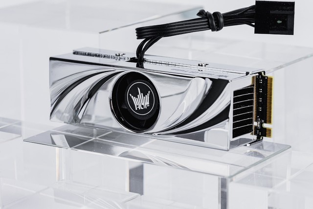 PCIe 5.0ܸ HOF EXTREME 50S SSDʽ