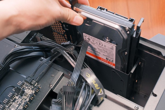 256m缓存传输更快一步东芝新款p300机械硬盘体验测评